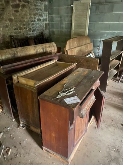 Lot de mobilier divers dt anciens avec buffet...