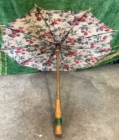 Regroupement dans un porte-parapluies en...