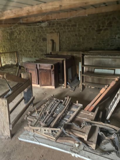 Lot de mobilier divers dt anciens avec buffet...