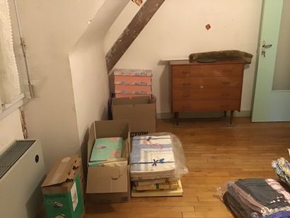 Vente en un lot du mobilier d'une maison...