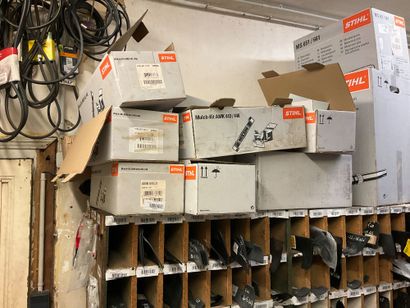 120 lames de tondeuse différents modèles...