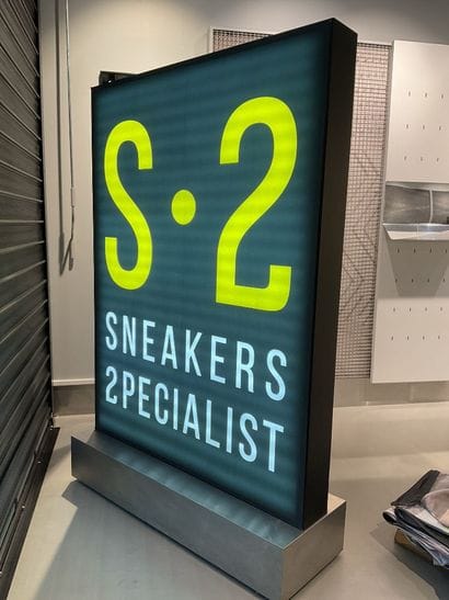 Panneau de présentation en métal , rétro...