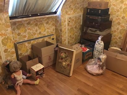 Vente en un lot du mobilier d'une maison...