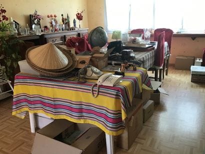Vente en un lot du mobilier d'une maison...
