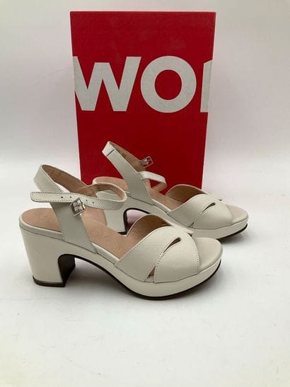 WONDERS, modèle Iseo F-5890-P, paire de sandales,...