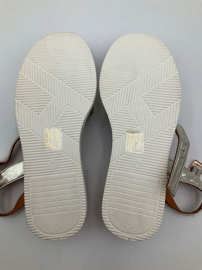 K-MARY, modèle Badaud platine , paire de...