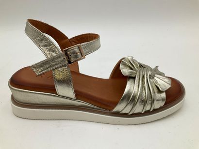 K-MARY, modèle Badaud platine , paire de...