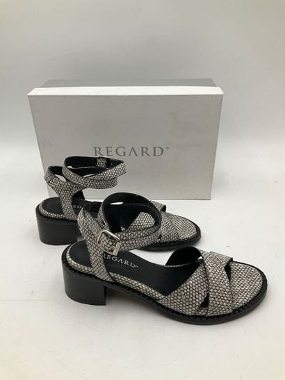REGARD, modèle Élise1 Katarina 2, paire de...