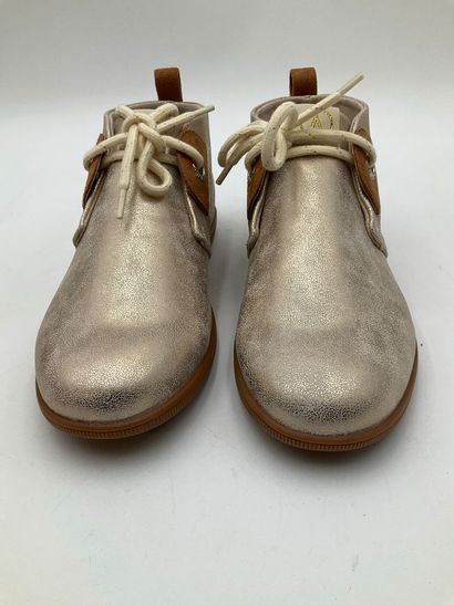 ARMISTICE, modèle Stone Mid Cut or, taille...