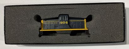 Lot de plusieurs wagons de marques ROCO,...