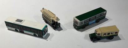 Lot de bus de différentes tailles de la RATP,...