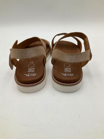 ARA, modèle Linokid Metallic sand, paire...