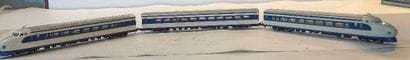 Lot de trains et de locomotives de la marque...