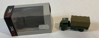 Lot de tanks de marque ROCO. En l’état