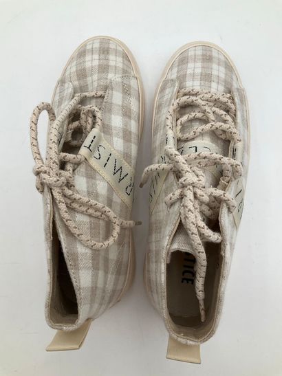 ARMISTICE, modèle Onyx Mid sable, taille...