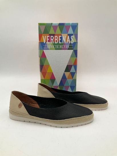 VERBENAS, modèle Noélia ,taille 36.
État...