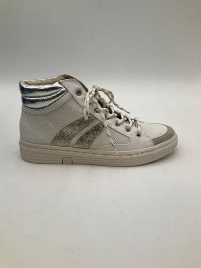 PALLADIUM, modèle Tempo 3 TXT blanc, taille...
