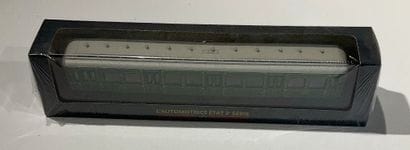 Lot de 17 wagons de marques AUTOMOTRICES...