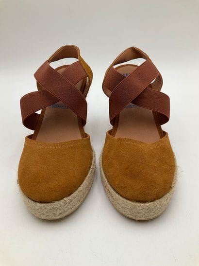 VERBENAS, modèle Sol Setter, paire de sandales,...