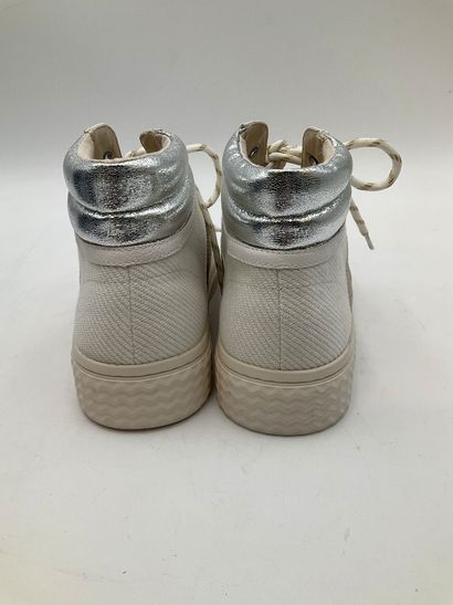 PALLADIUM, modèle Tempo 3 TXT blanc, taille...