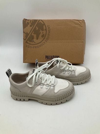 PALLADIUM, modèle Pallashock LO Hiker star...