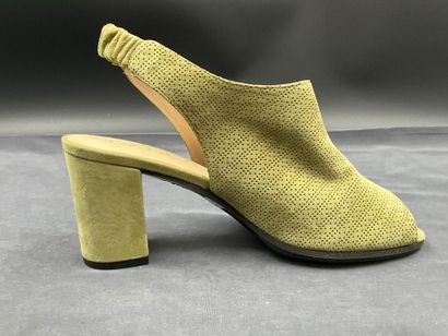 GADEA BY LODI, model RED 1474, size 38, green...