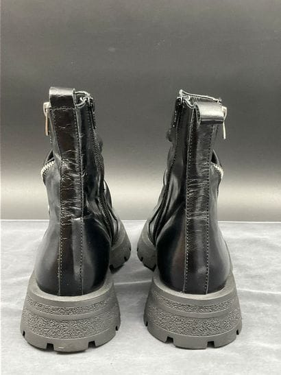 INUOVO, size 38, black zippered ankle boots,...