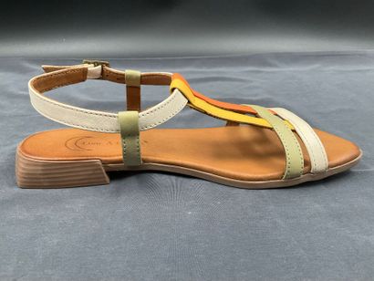 LUNE L’AUTRE, ELISA model, size 36, pair...