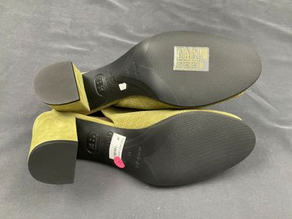 GADEA BY LODI, model RED 1474, size 38, green...