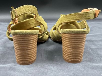 ALIWELL, MELOE model, size 37, pair of heeled...