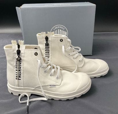 PALLADIUM, Pampa 2 Back Zip model, size 40,...