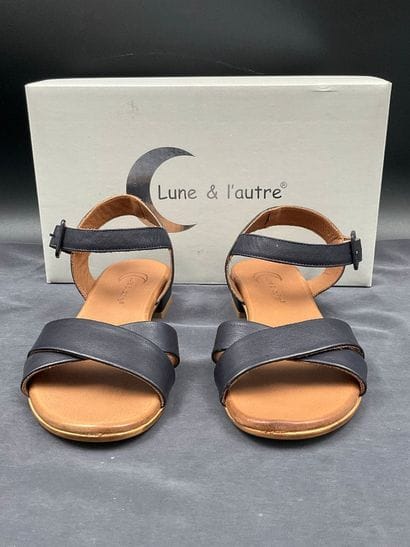 LUNE L’AUTRE, COLETTE model, size 38, pair...