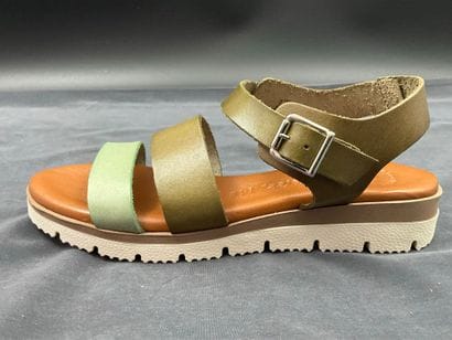 RAQUEL PEREZ, CELIA model, size 35, pair...