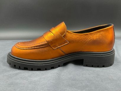 GOODSTEP, size 37, Belusa style, metallic...