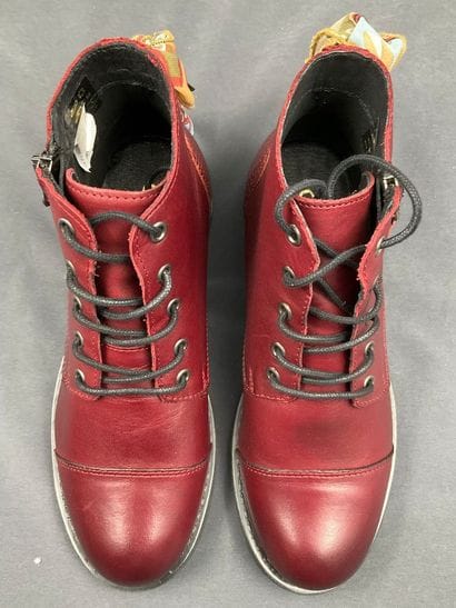 GOODSTEP, size 35, Velvet style, burgundy...