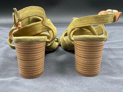 ALIWELL, MELOE model, size 36, pair of heeled...