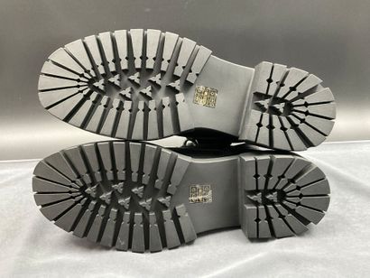 INUOVO, size 36, lace-up and zip-up ankle...