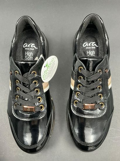 ARA, SAPPORO 2.0 sneakers, size 36. Black...