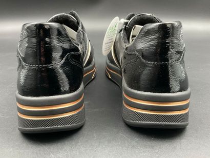 ARA, SAPPORO 2.0 sneakers, size 36. Black...