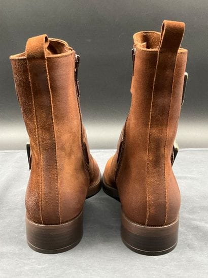 EMANUELE CASTRO, Size 36, Style 2113, brown...