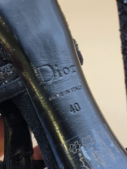 CHRISTIAN DIOR 
Paire de sandales à talons...