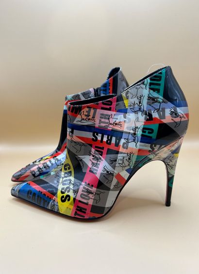 LOUBOUTIN 
Exceptionnelle paire de boots...