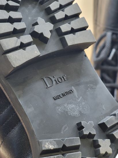 CHRISTIAN DIOR 
Paire de bottines 