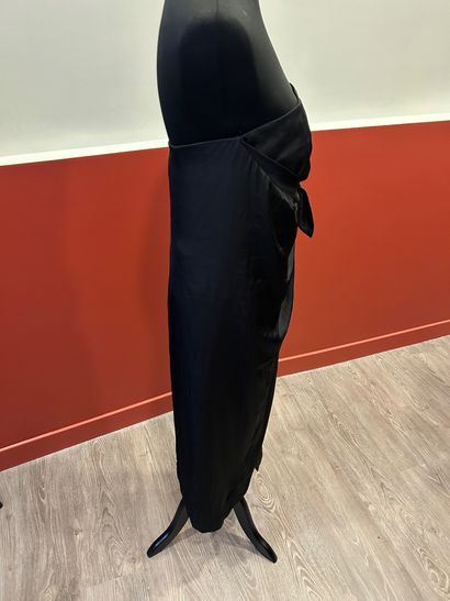 CEDRIC CHARLIER 
Black polyester strapless...