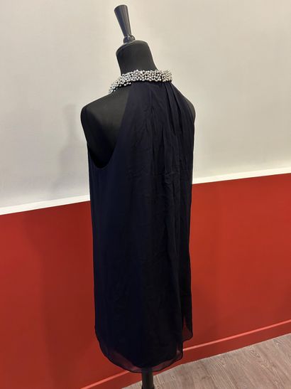 DIANE VON FURSTENBERG 
Black 100% silk dress...