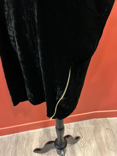 ISABEL MARANT ETOILE 
Black velvet dress...