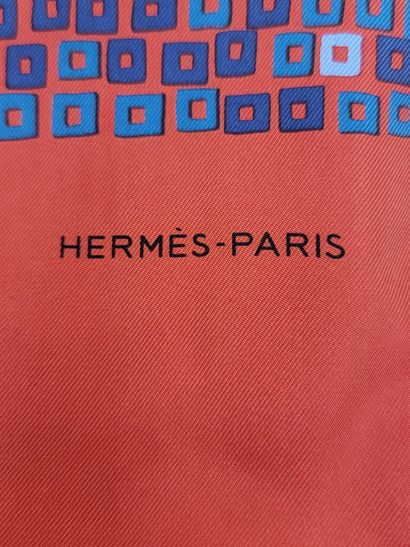 HERMES PARIS
Foulard double face 