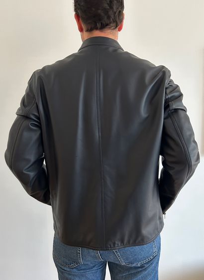 HERMES PARIS
Superb reversible men's jacket...