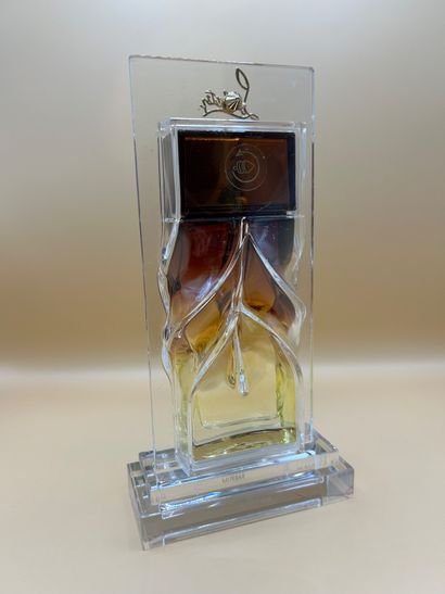 LOUBOUTIN
Parfum 