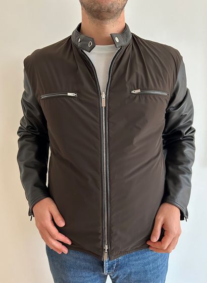 HERMES PARIS
Superb reversible men's jacket...